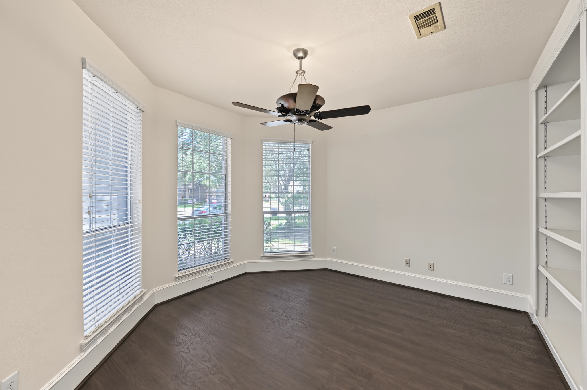 3314 Legends Mist Drive Spring, TX 77386 - Photo 6 of 37 Gallery Image 6