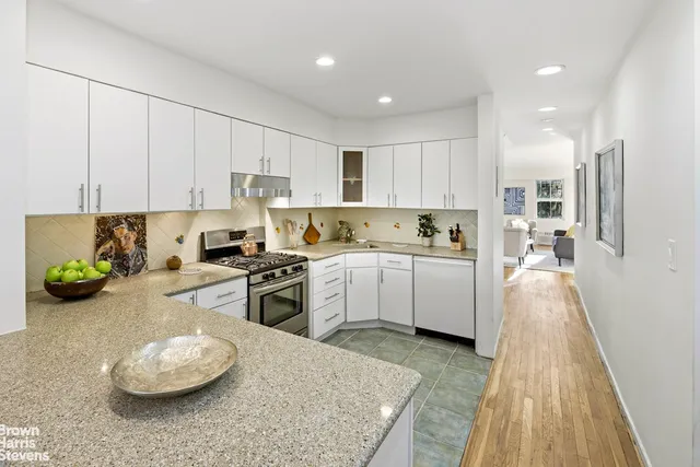 $2,400,000 | 14 West 87th Street, Unit 6 | Upper West Side