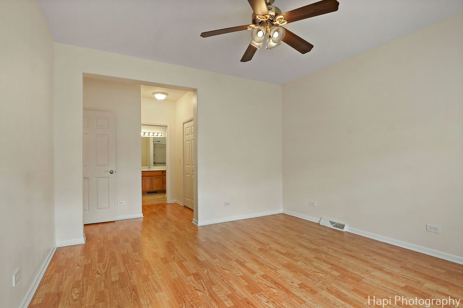 2848 Gateway Circle Grayslake, IL 60030 - Photo 20 of 25