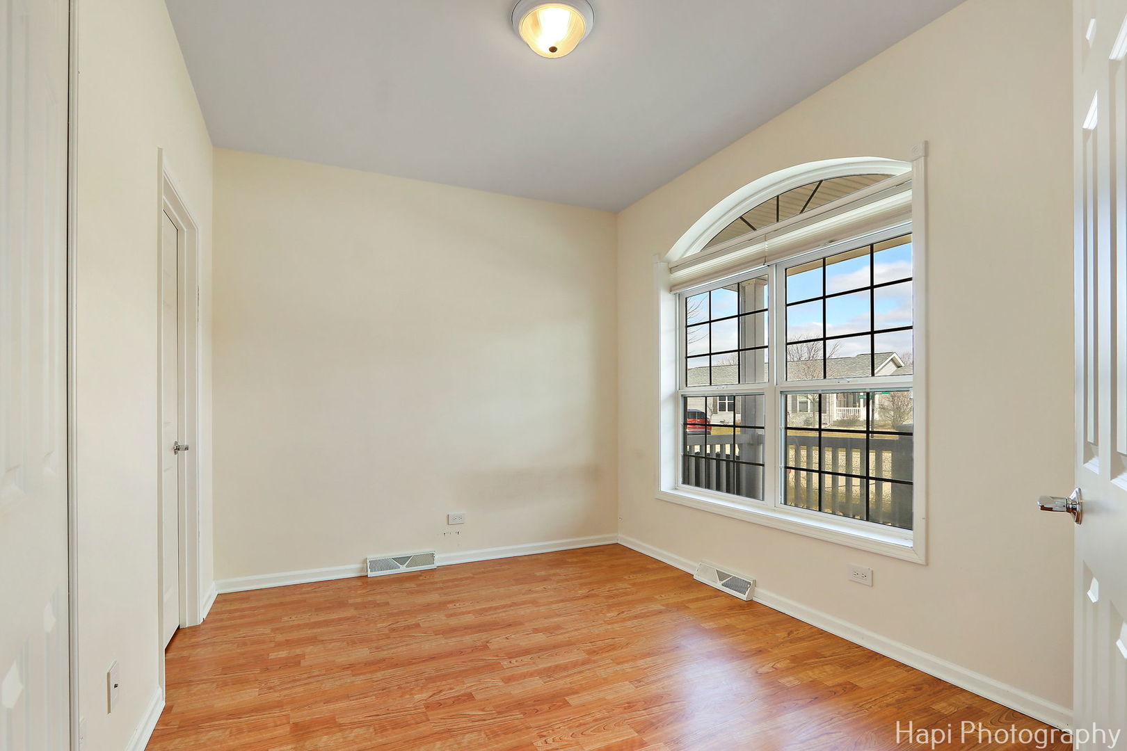 2848 Gateway Circle Grayslake, IL 60030 - Photo 10 of 25