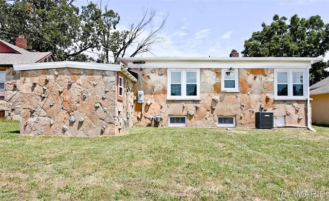 $148,900 | 791 North Adams Avenue, Lebanon, MO 65536