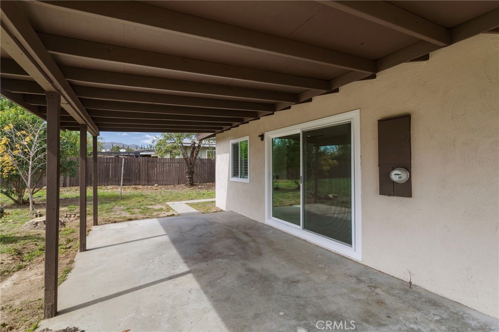 5874 Olive Avenue Rialto, CA 92377 - Photo 37 of 50 a view of a porch