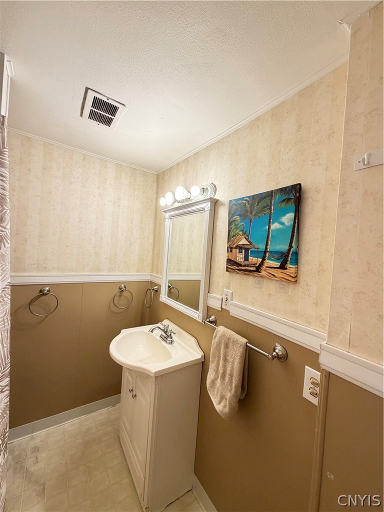 125 Campbell Road Salina, NY 13211 - Photo 15 of 30