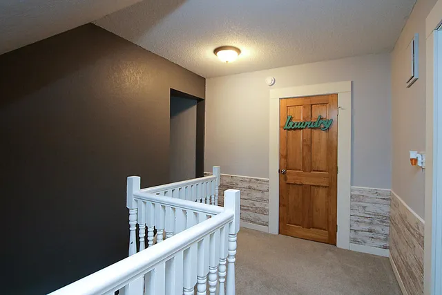 $175,000 | 302 2nd Street Southeast, Renville, MN 56284