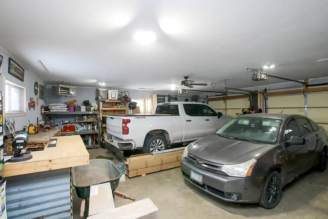 $175,000 | 302 2nd Street Southeast, Renville, MN 56284