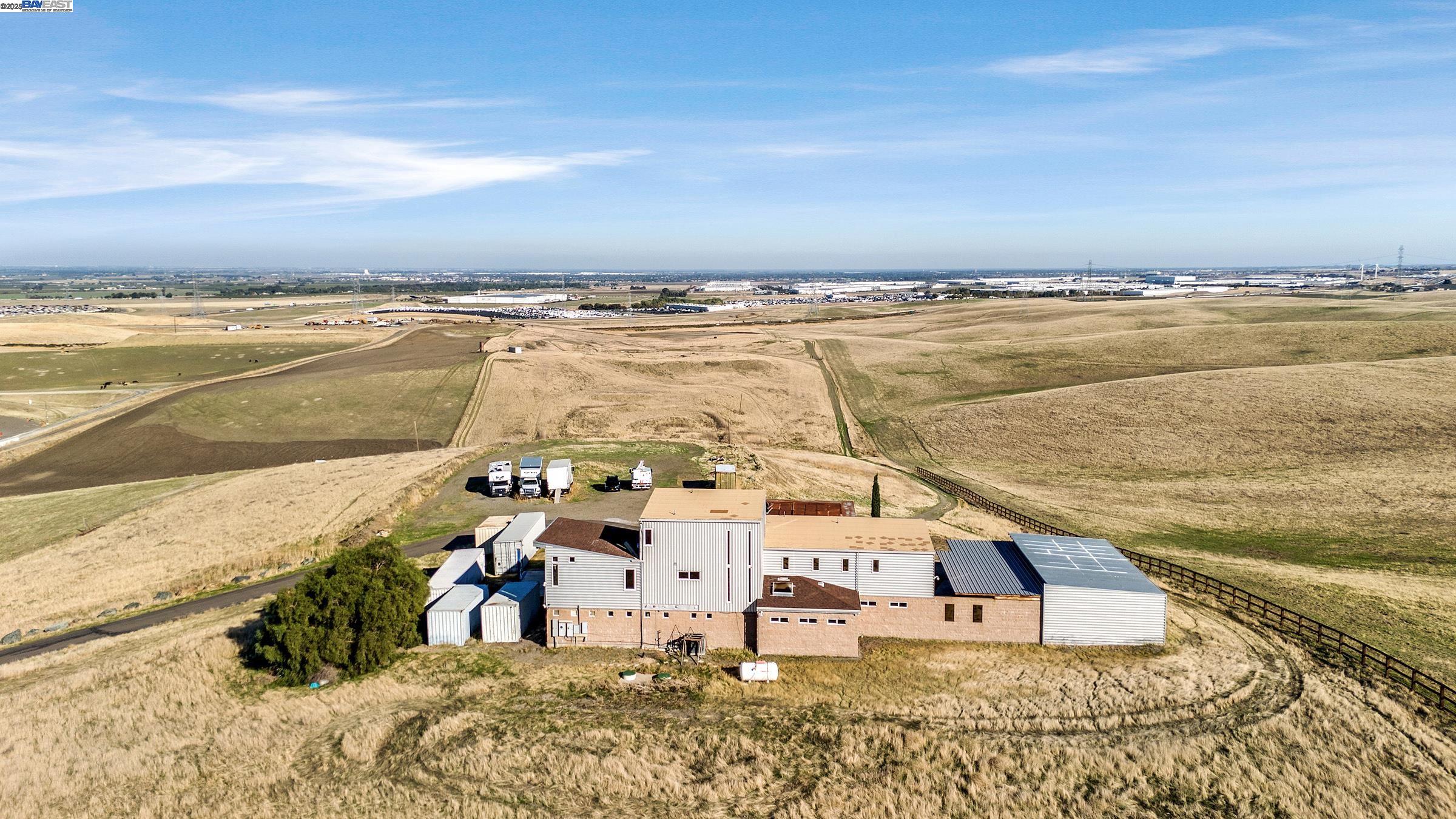 17011 North Midway Road Tracy, CA 95377 - Photo 7 of 52