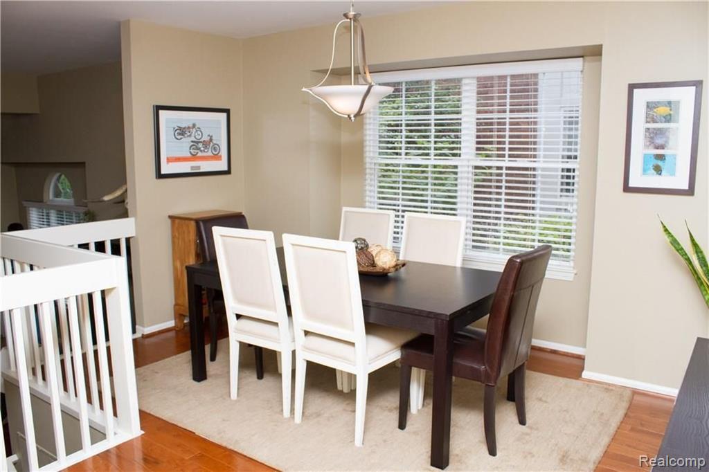 1443 Chesapeake Road Royal Oak, MI 48067 - Photo 17 of 36