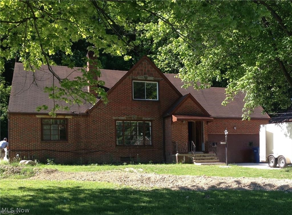 4405 West Ridgewood Drive Cleveland, OH 44134 - Photo 1 of 1