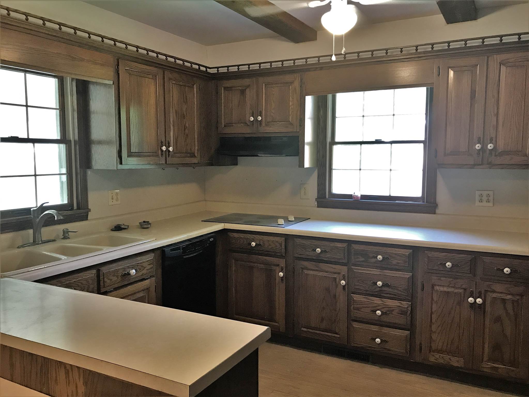 245 Apraw Road Washington, IN 47501 - Photo 5 of 17 Gallery Image 5