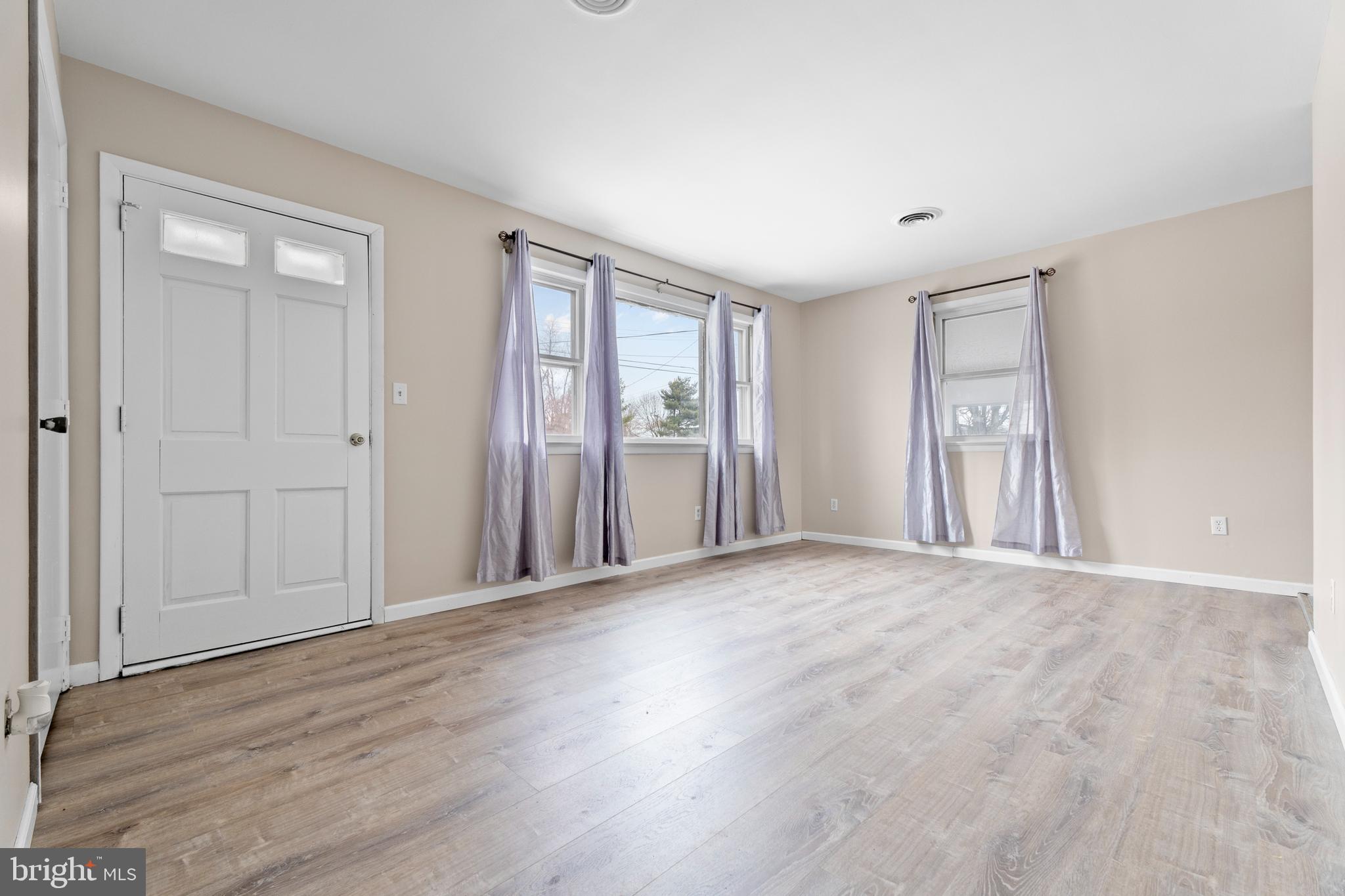 13 Park Avenue Pennsville, NJ 08070 - Photo 20 of 41