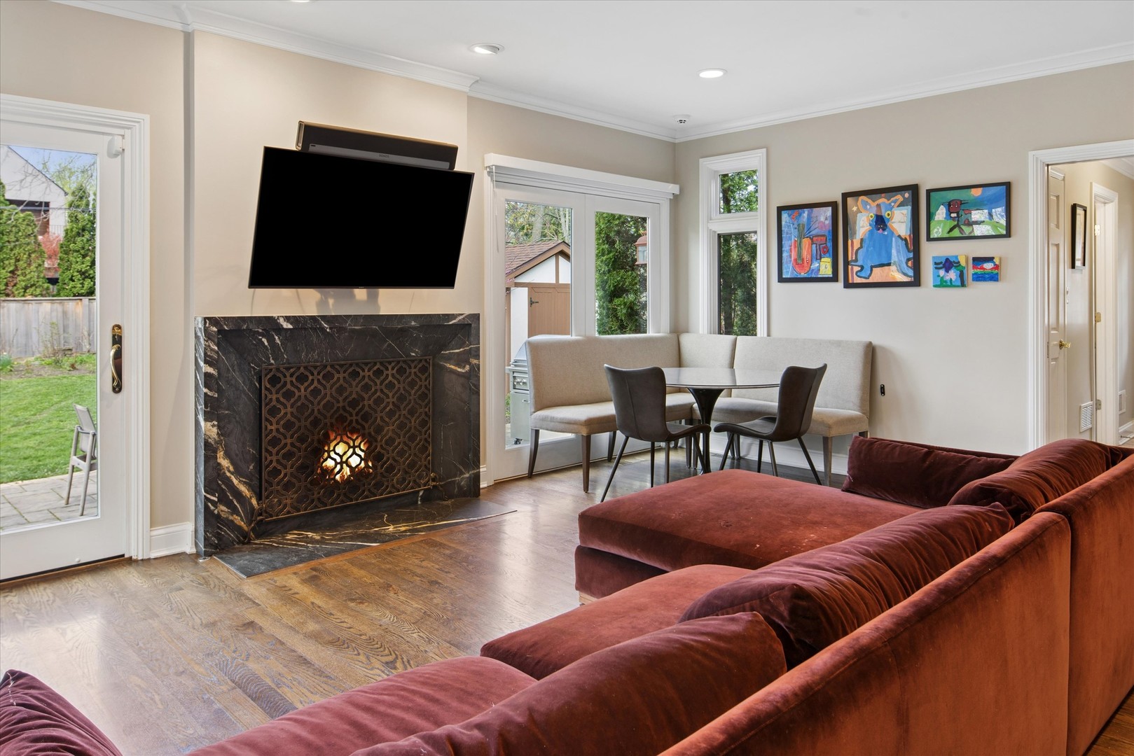 1018 Eastwood Road Glencoe, IL 60022 - Photo 12 of 59