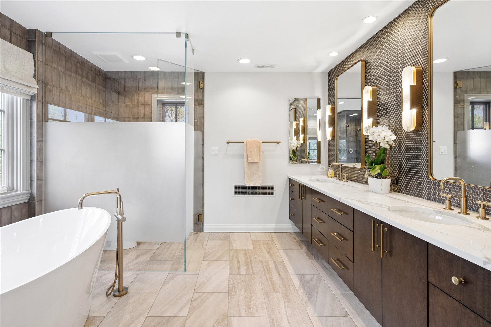 1018 Eastwood Road Glencoe, IL 60022 - Photo 24 of 59