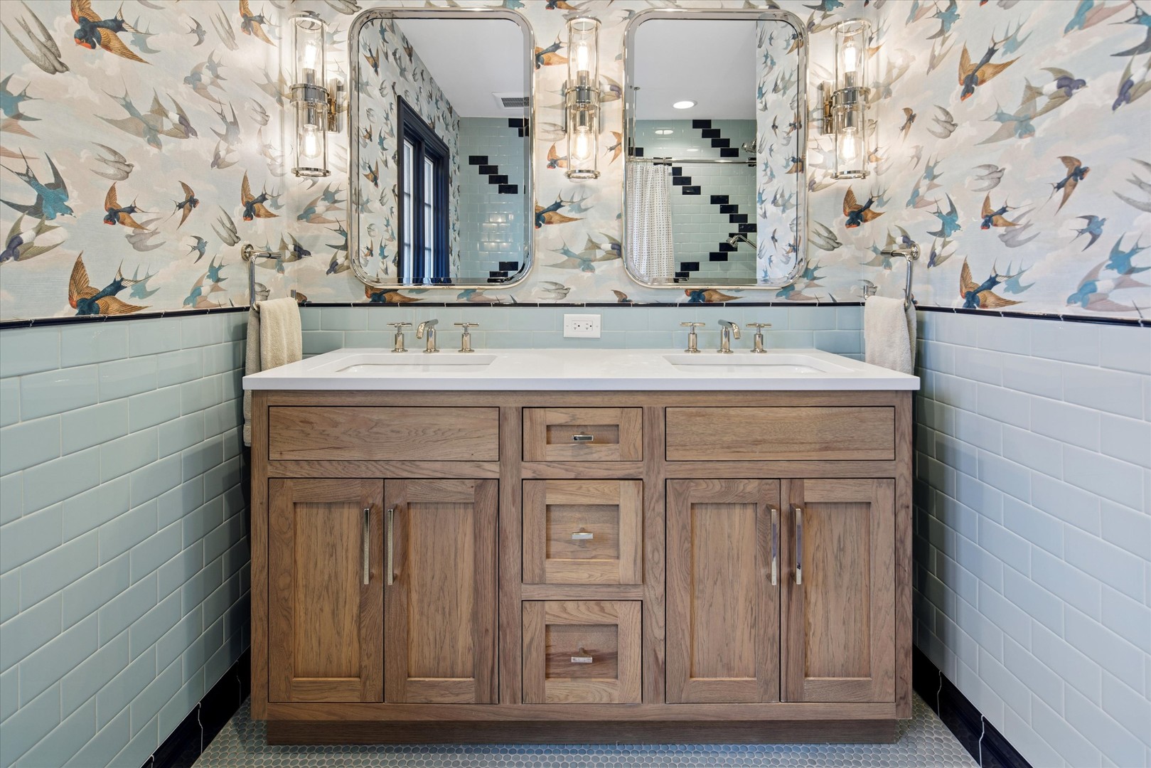 1018 Eastwood Road Glencoe, IL 60022 - Photo 33 of 59