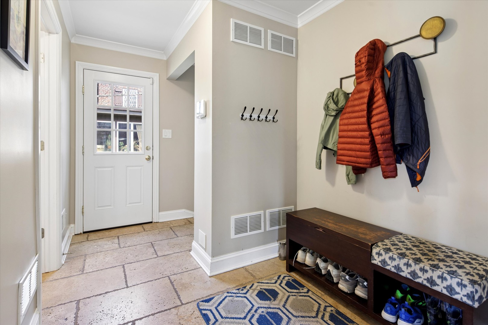 1018 Eastwood Road Glencoe, IL 60022 - Photo 44 of 59