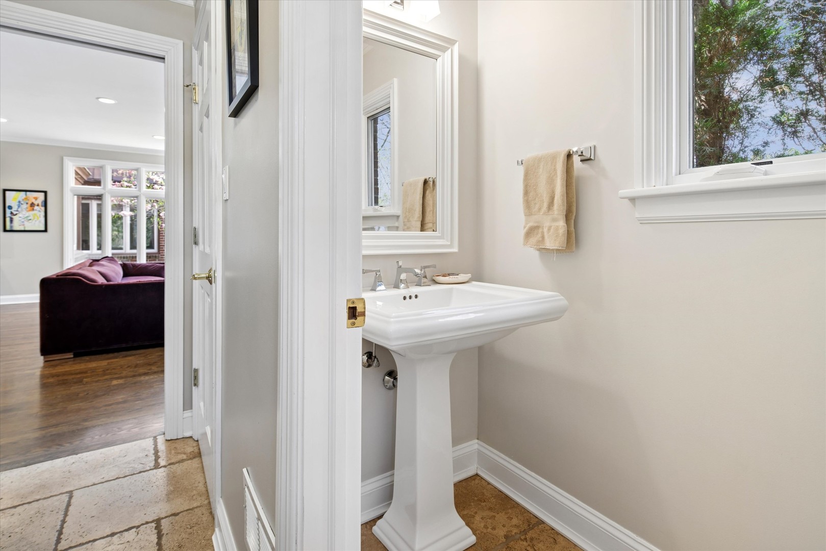 1018 Eastwood Road Glencoe, IL 60022 - Photo 45 of 59