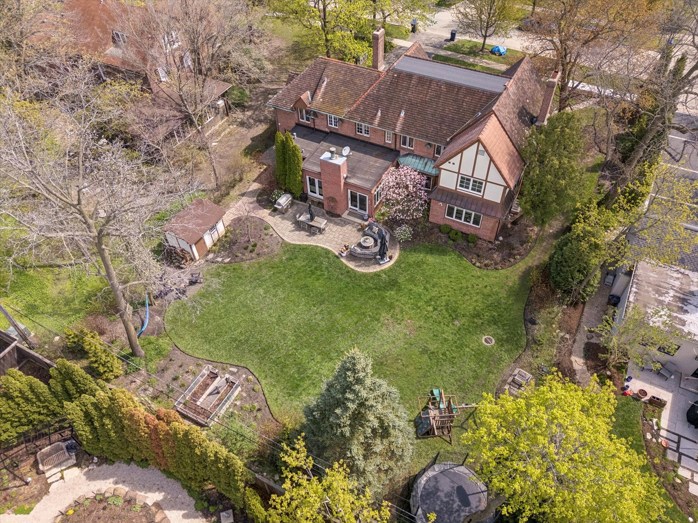 1018 Eastwood Road Glencoe, IL 60022 - Photo 52 of 59