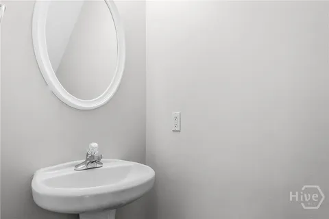 $300,000 | 38 Ashleigh Lane, Savannah, GA 31407