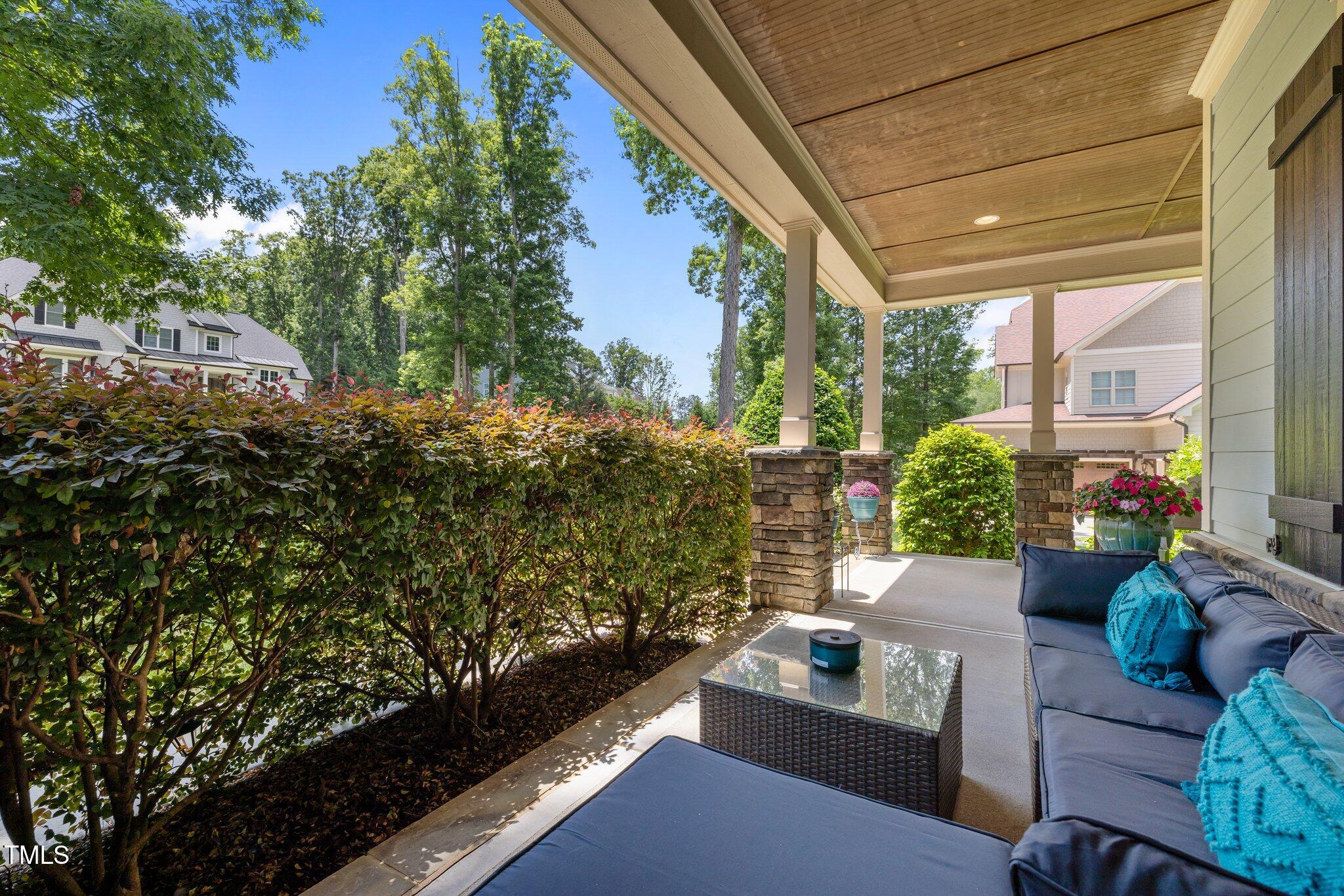 12216 Kyle Abbey Lane Raleigh, NC 27613 - Photo 35 of 60 a living room with furniture