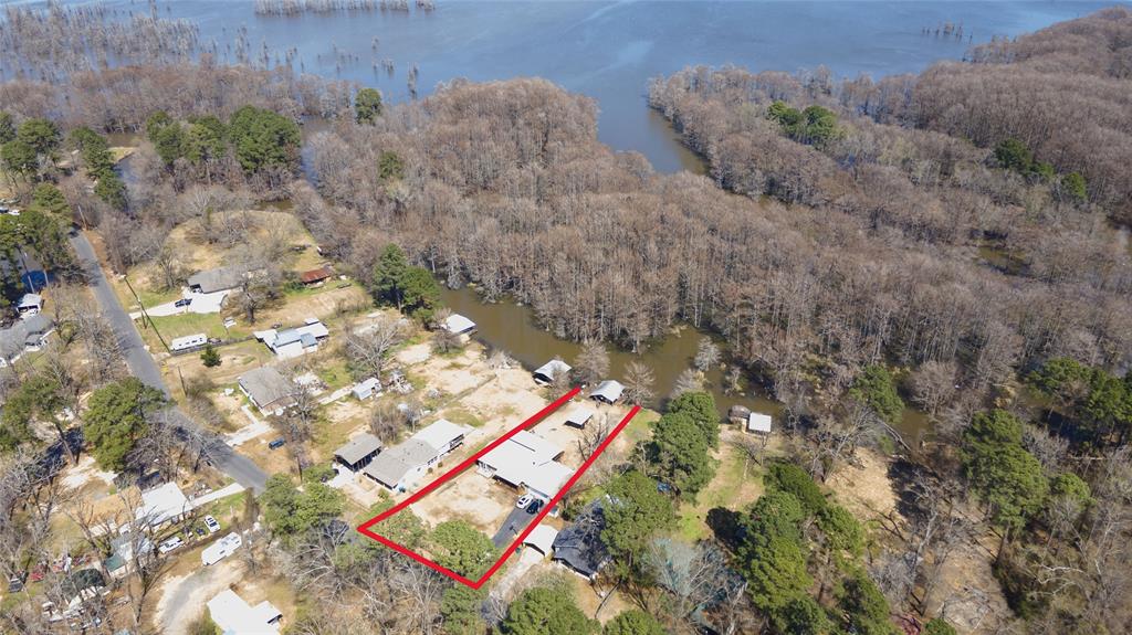 2693 Rhoda Road Shreveport, LA 71119 - Photo 3 of 35 a backyard of a house with lots of green space