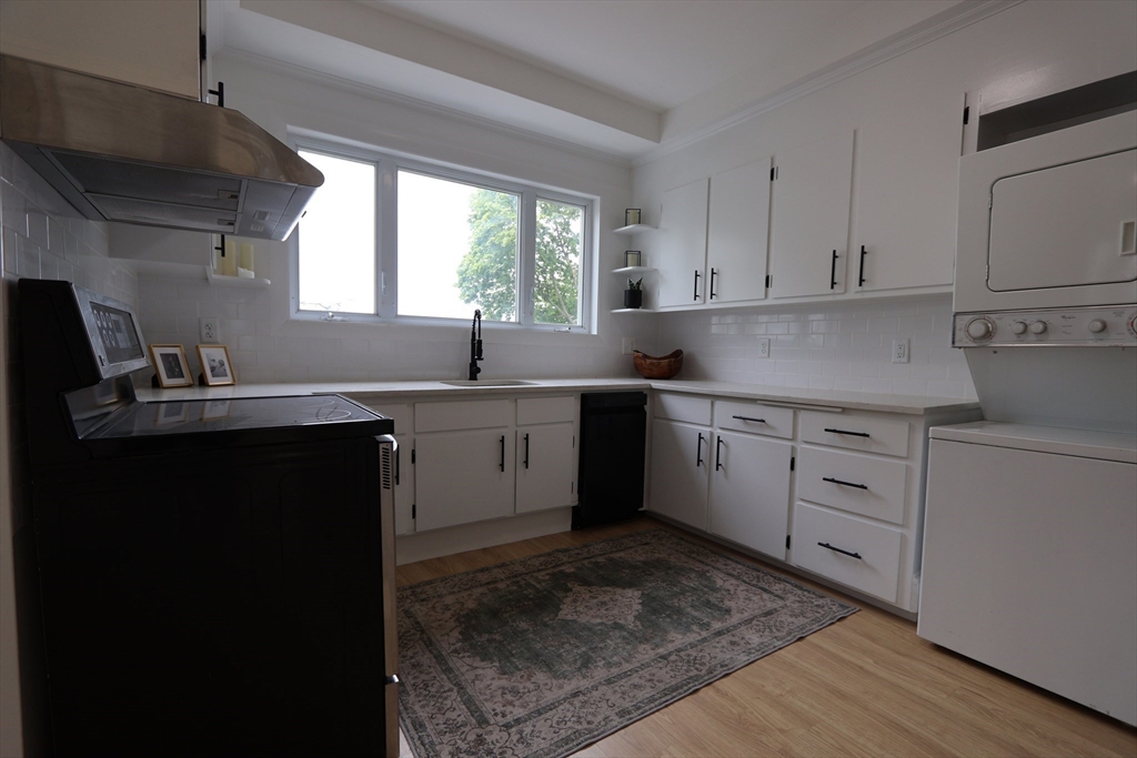 331 Proctor Avenue Revere, MA 02151 - Photo 8 of 29