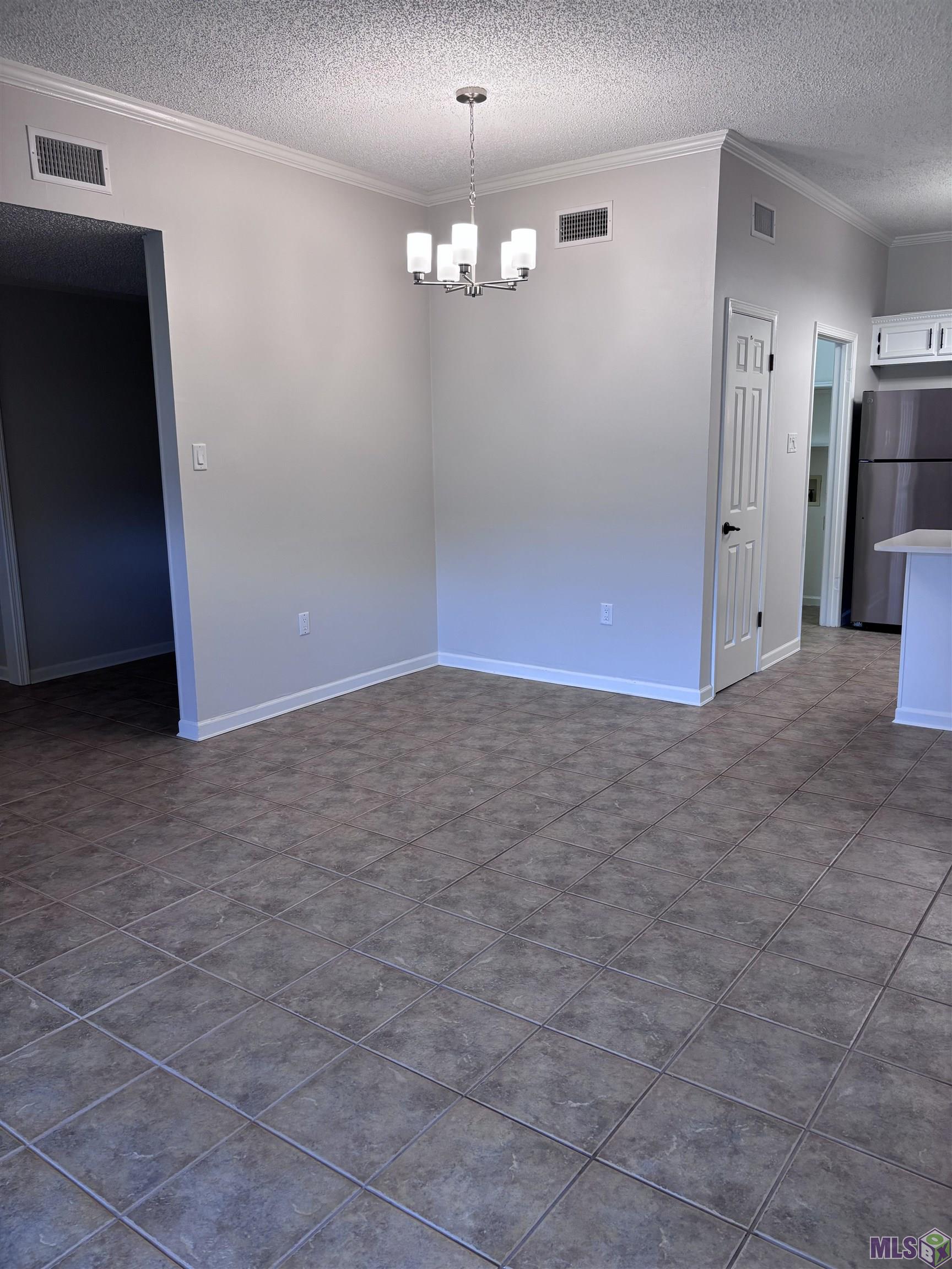7640 Lasalle Avenue, Unit 204 Baton Rouge, LA 70806 - Photo 4 of 19