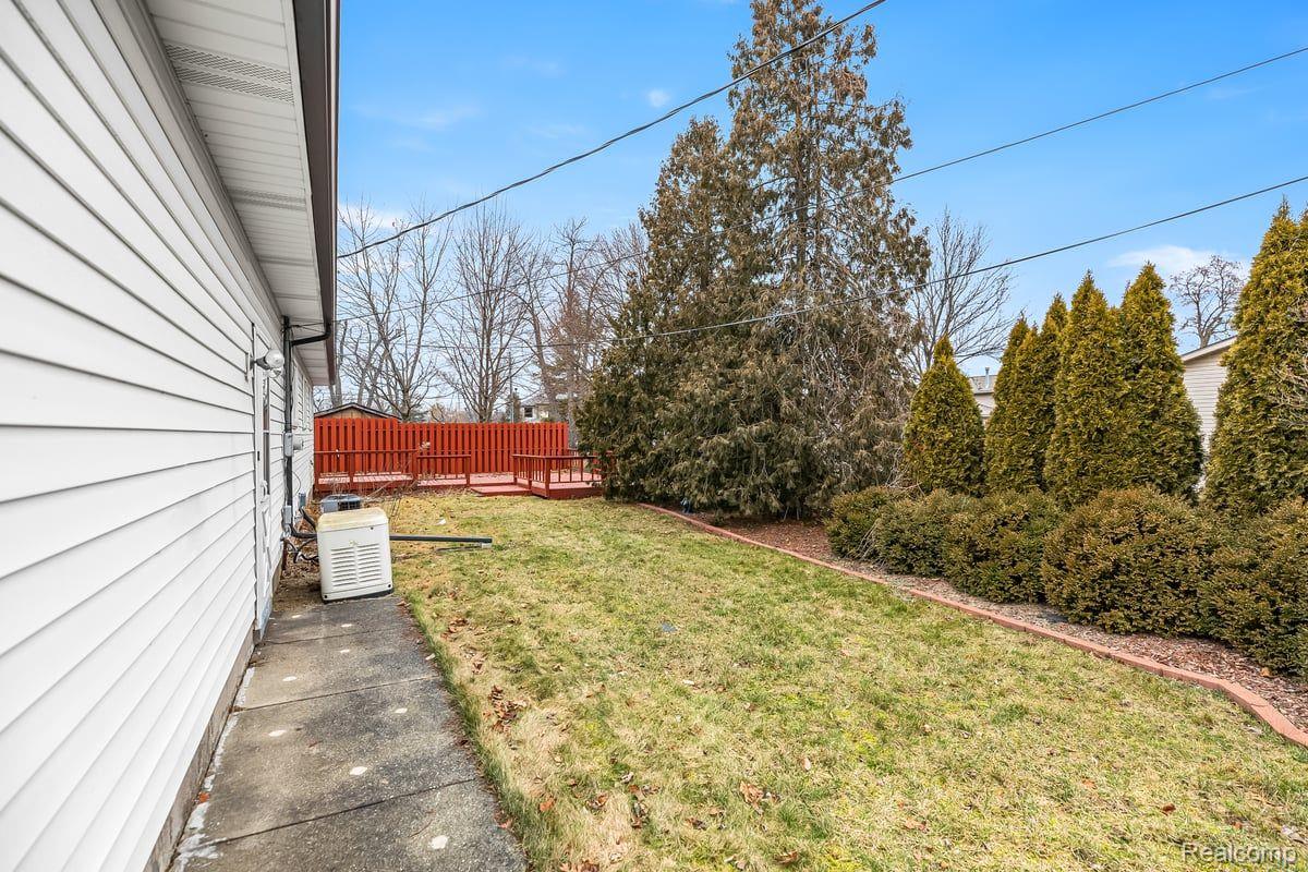 258 Heights Road Lake Orion, MI 48362 - Photo 33 of 41 Gallery Image 33