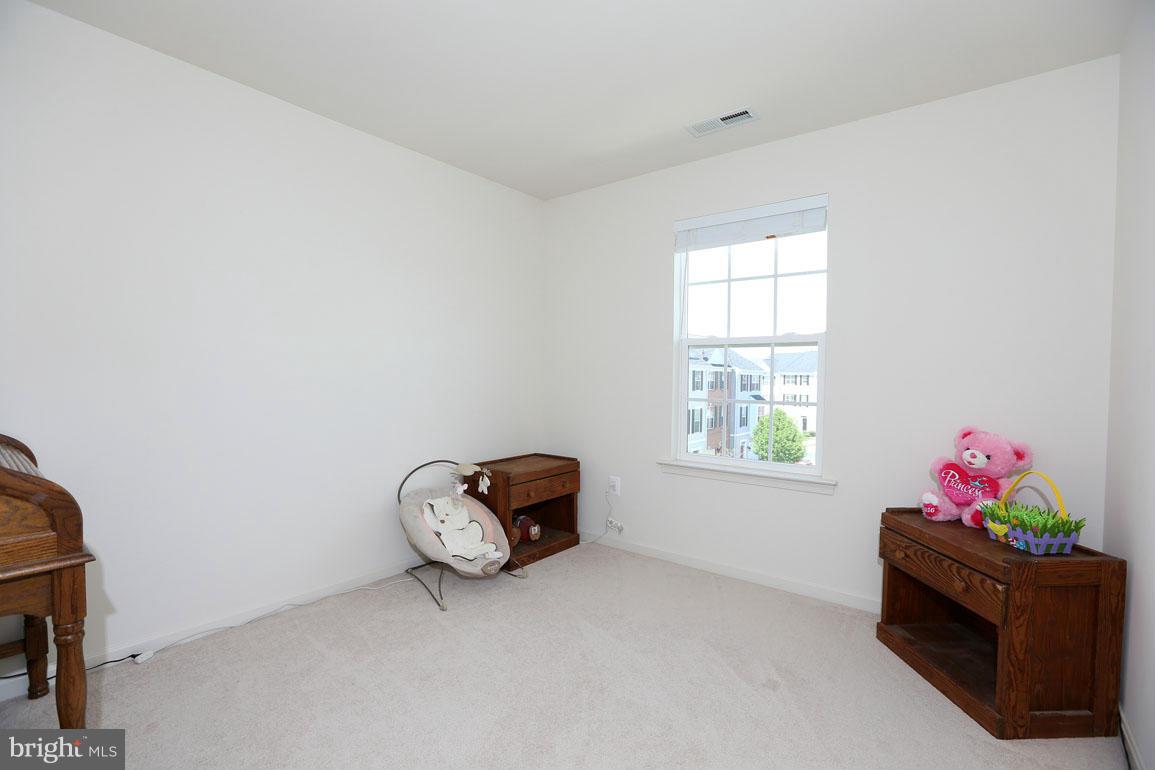 615 Amberfield Road Frederick, MD 21703 - Photo 25 of 29 Bedroom