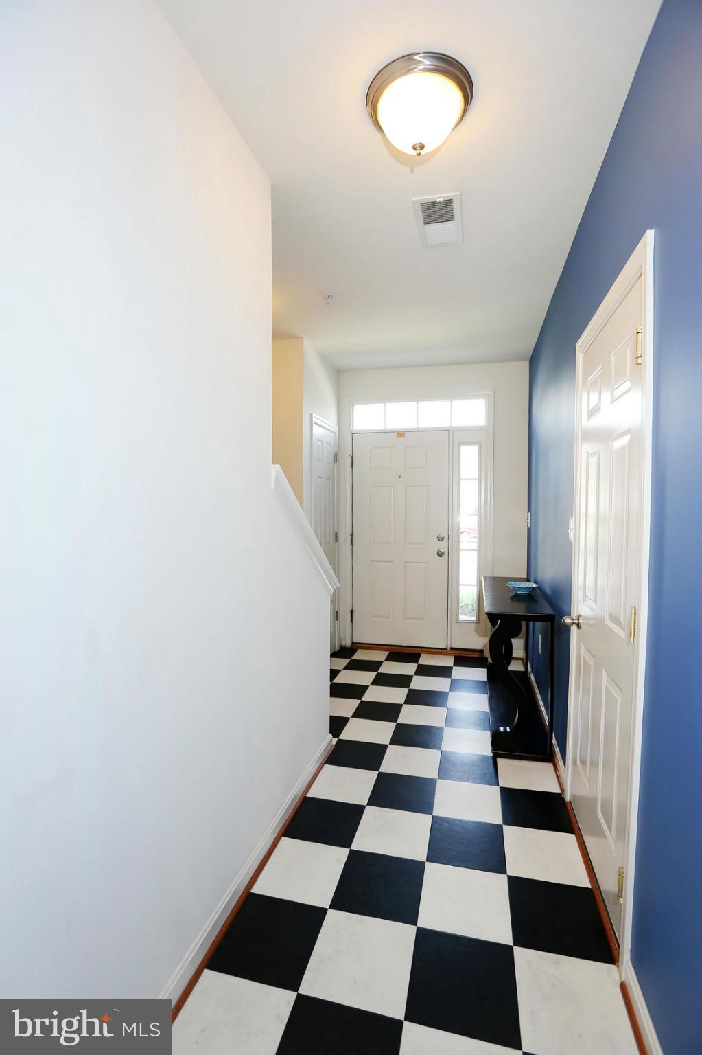 615 Amberfield Road Frederick, MD 21703 - Photo 4 of 29 Interior (General)
