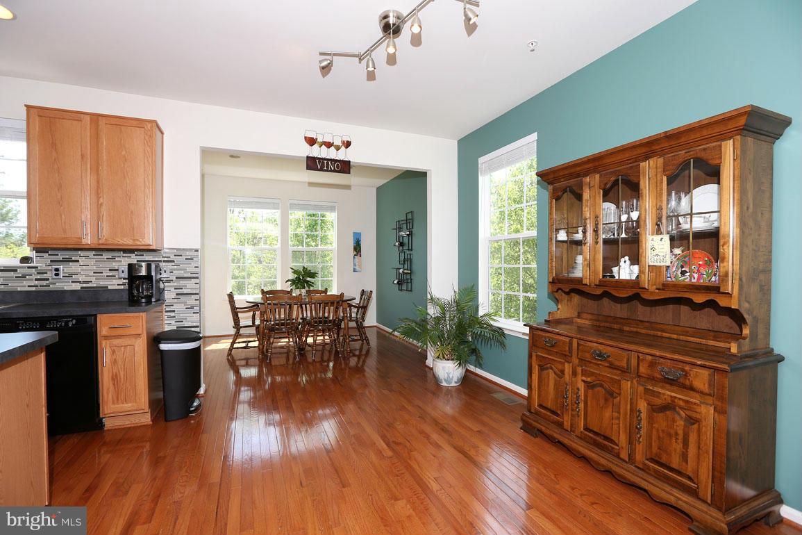 615 Amberfield Road Frederick, MD 21703 - Photo 6 of 29 Dining Room