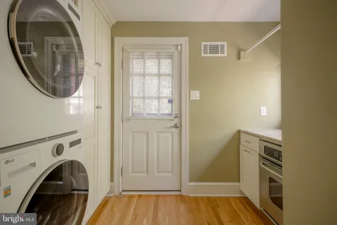 $900,000 | 324 Holmecrest Road, Jenkintown, PA 19046