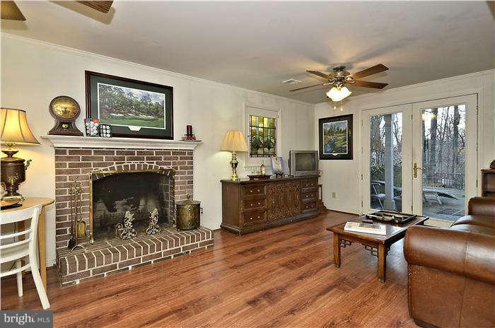 15708 White Rock Road Gaithersburg, MD 20878 - Photo 20 of 30 Interior (General)