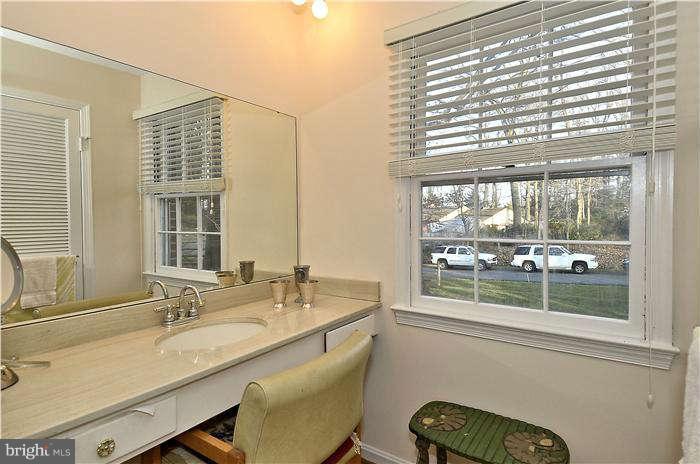 15708 White Rock Road Gaithersburg, MD 20878 - Photo 30 of 30 Interior (General)