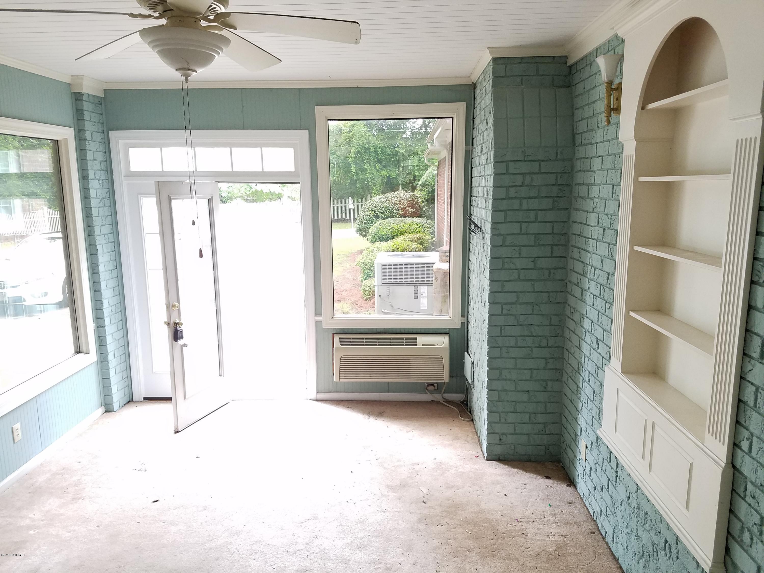 1564 Hull Road Snow Hill, NC 28580 - Photo 28 of 28 Sun Porch-Additional