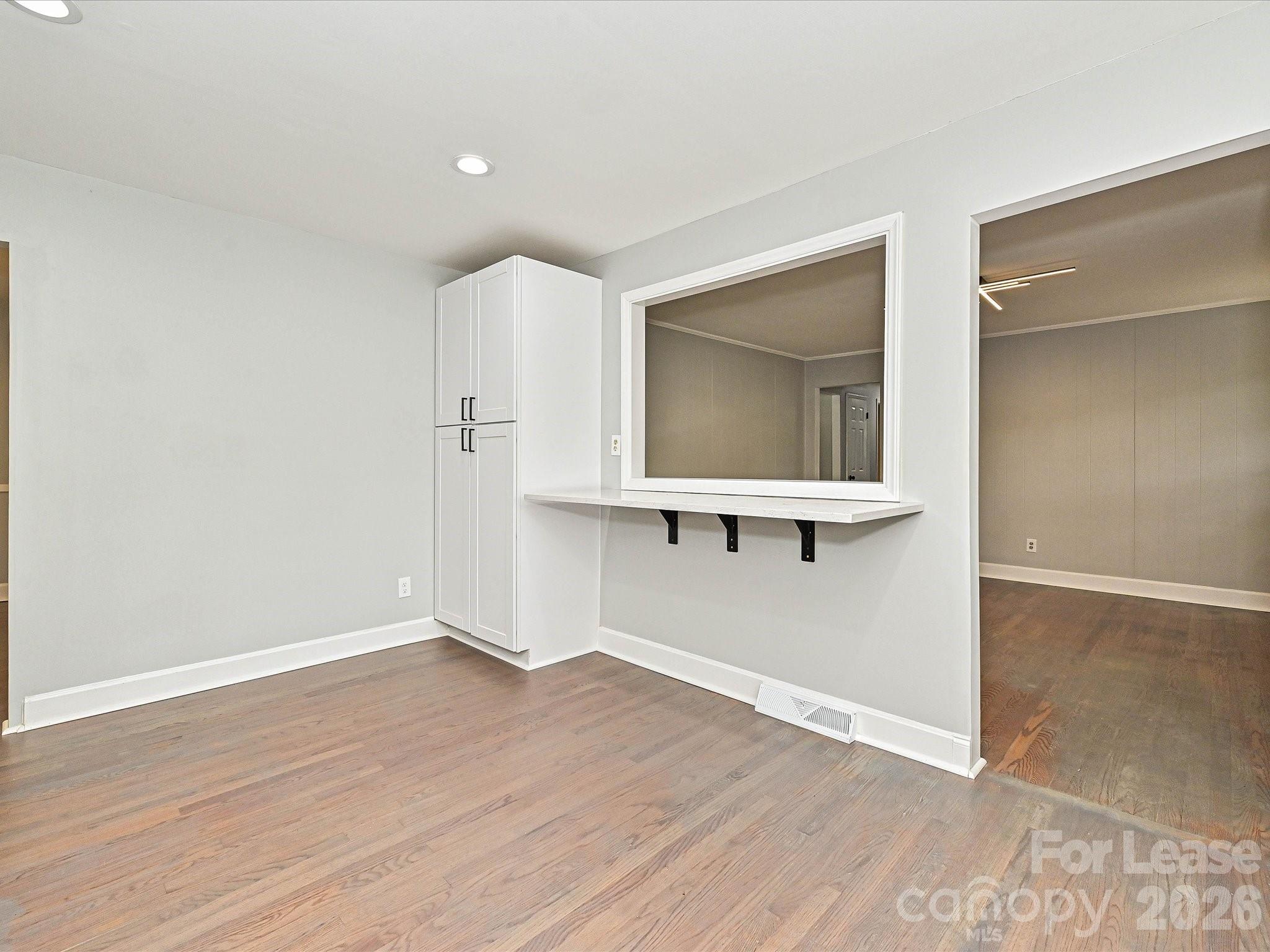 3430 Rea Road Charlotte, NC 28226 - Photo 5 of 31 Gallery Image 5