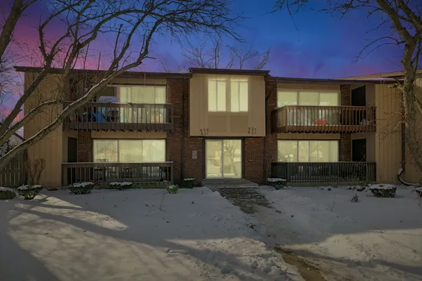 $1,500 | 827 194th Street, Unit 827, Glenwood, IL 60425