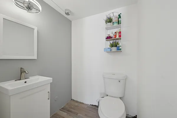 $1,500 | 827 194th Street, Unit 827, Glenwood, IL 60425