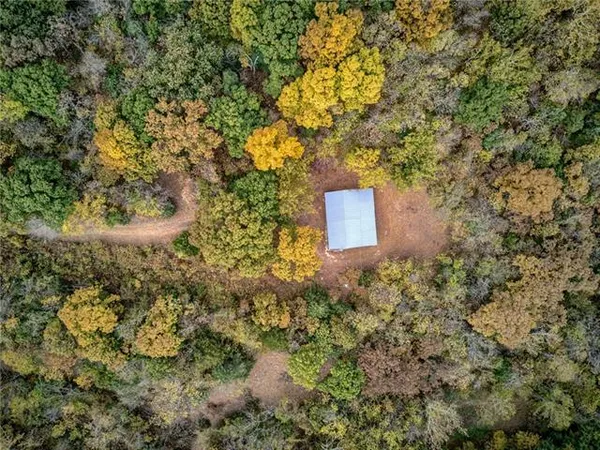 $1,000,000 | West 108th Street, Orrick, MO 64077