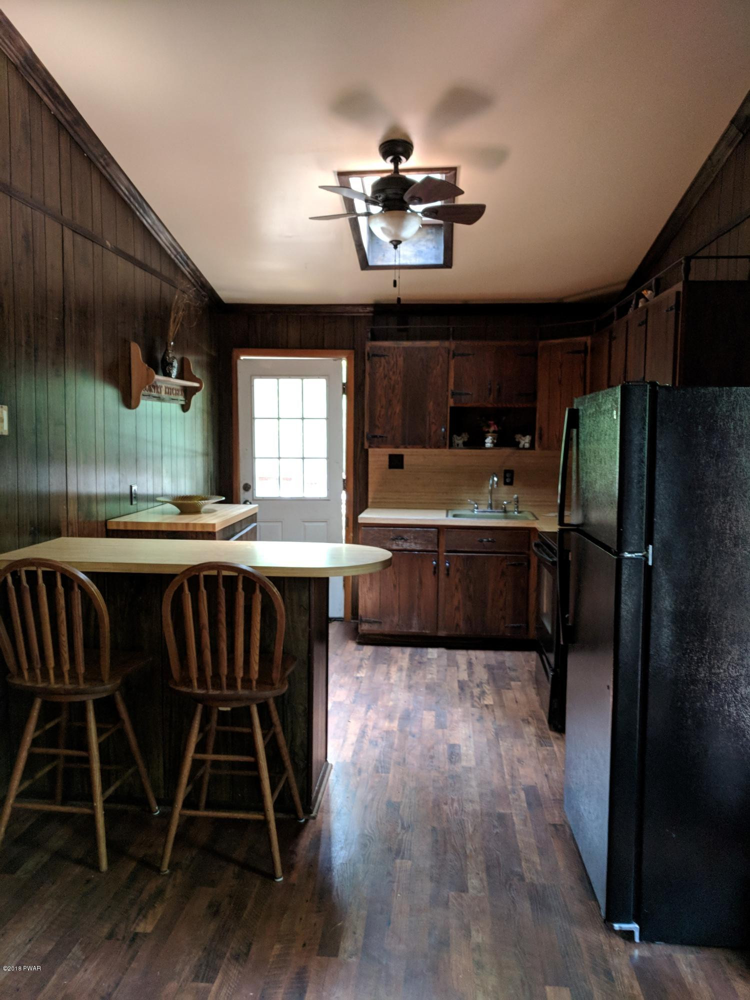 133 Hound Road Dingmans Ferry, PA 18328 - Photo 11 of 24