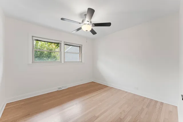 a view of empty room with window