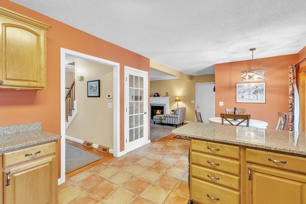 19 Upper River Road South Hadley, MA 01075 - Photo 14 of 42 Gallery Image 14