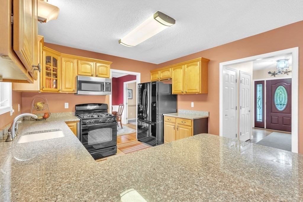 19 Upper River Road South Hadley, MA 01075 - Photo 17 of 42 Gallery Image 17