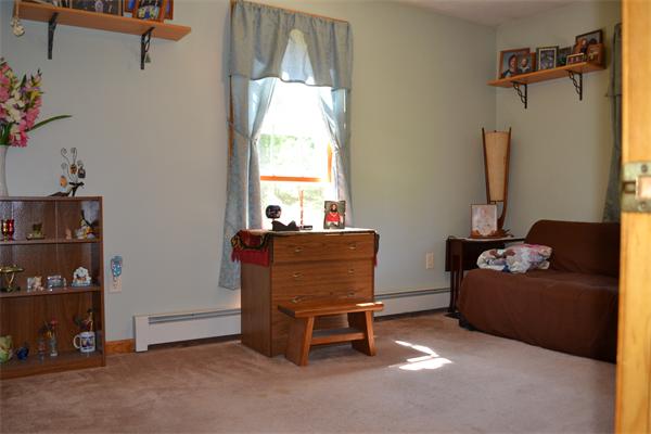 75 Irish Lane Rutland, MA 01543 - Photo 13 of 30 a living room with furniture and a window