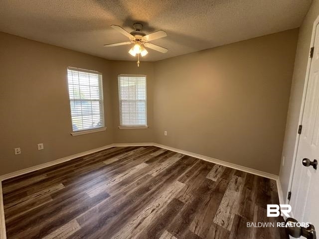 422 Meadow Lane Foley, AL 36535 - Photo 14 of 34 Bed 2