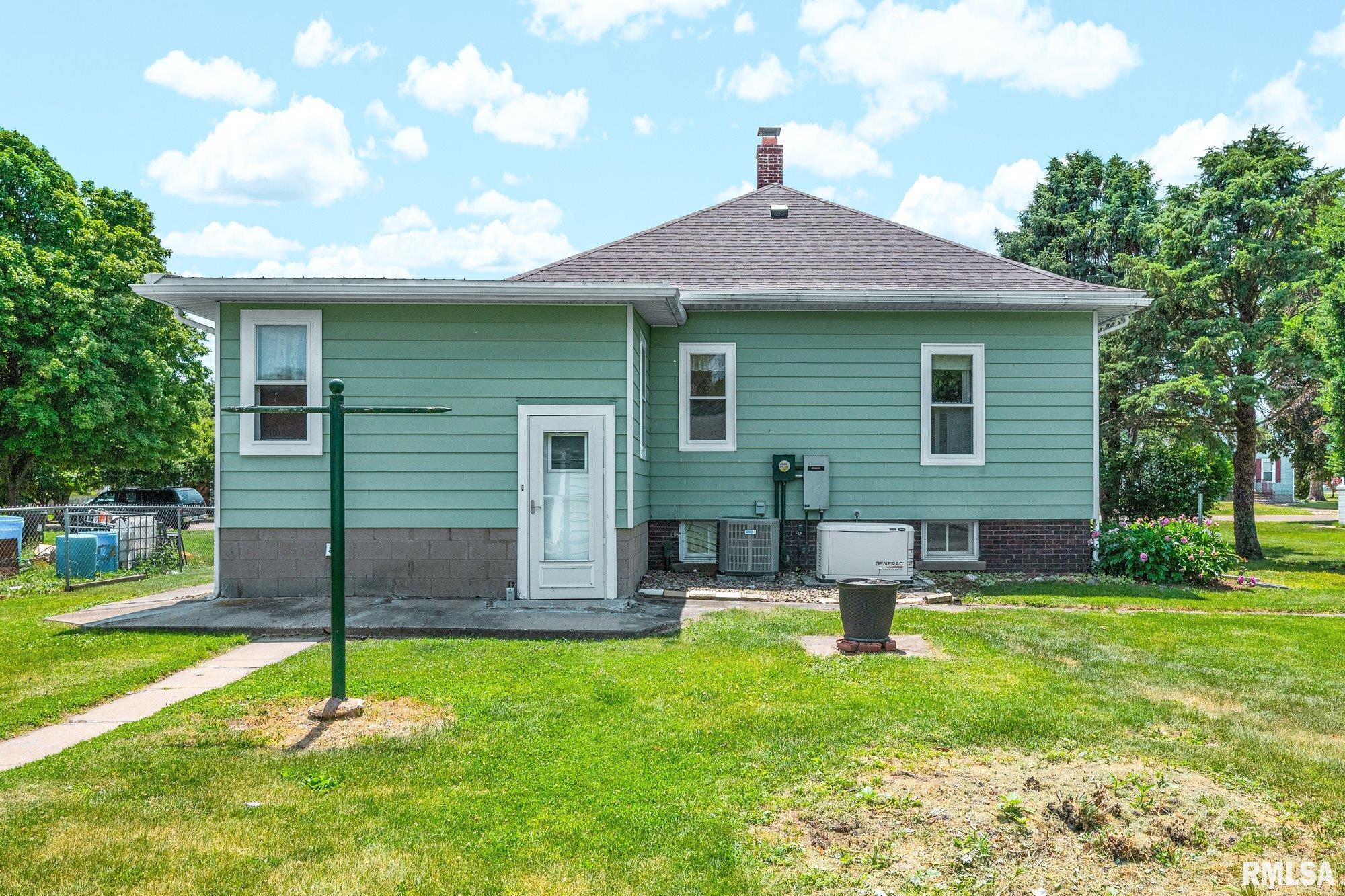 209 West Walnut Street La Rose, IL 61541 - Photo 30 of 44