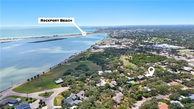 $449,000 | 1908 Glass Avenue, Rockport, TX 78382
