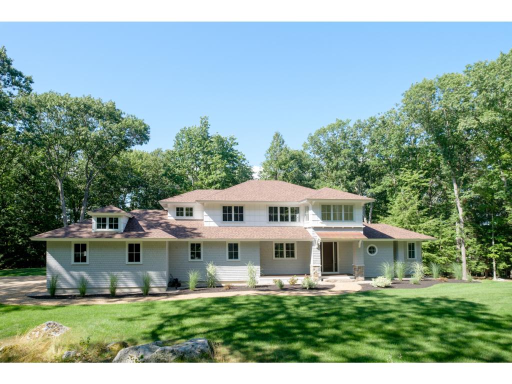 26 Shiprock Road North Hampton, NH 03862 - Photo 2 of 8
