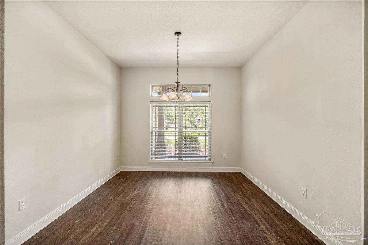 5735 Mill Stream Way Pace, FL 32571 - Photo 6 of 32