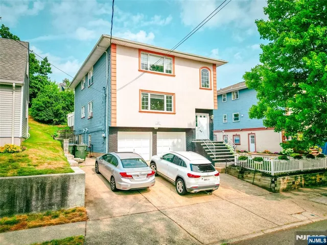 $2,800 | 104 Eastern Way, Rutherford, NJ 07070