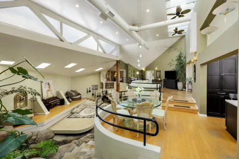 $2,900,000 | 1876 Sefton Place, San Diego, CA 92107
