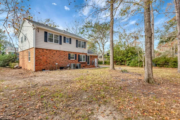 $2,850 | 321 Shaftesbury Lane, Summerville, SC 29485